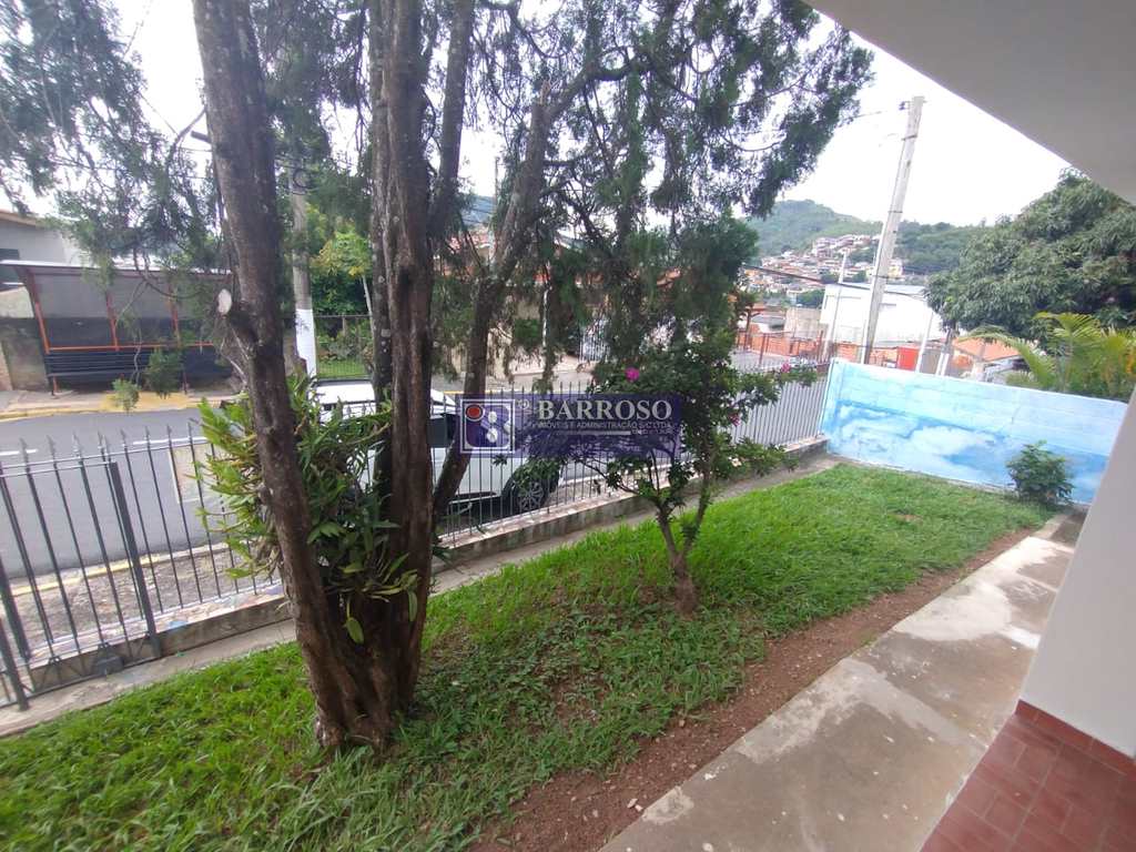 Casa em Serra Negra, no bairro Palmeiras