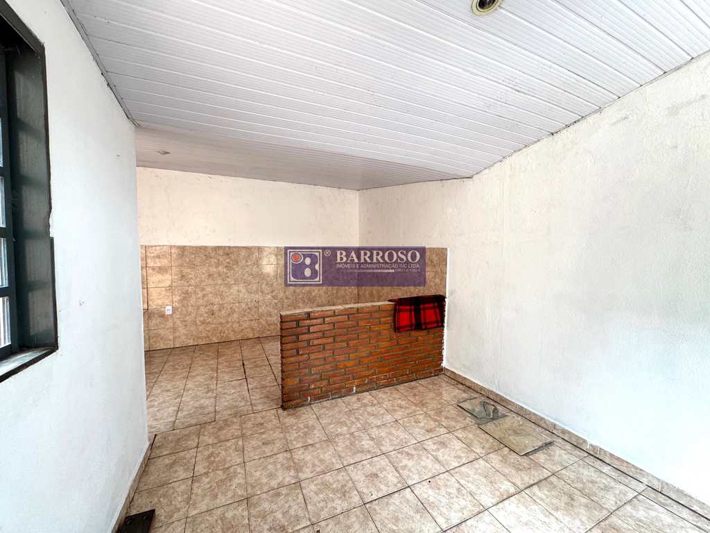 Casa em Serra Negra, no bairro Centro