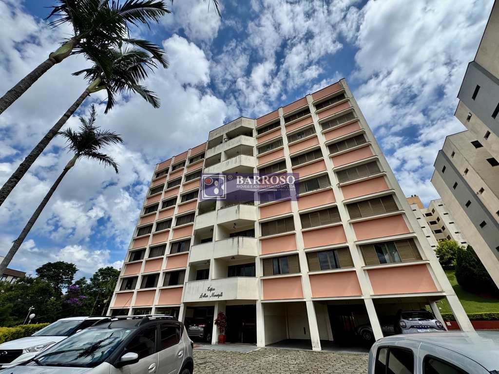 Apartamento em Serra Negra, no bairro Centro