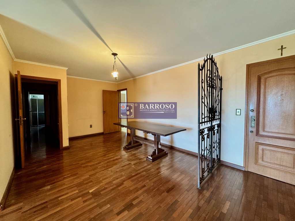 Apartamento em Serra Negra, no bairro Centro