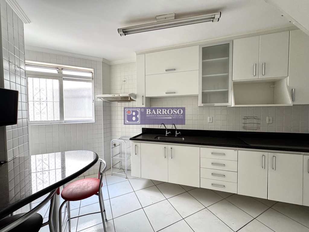 Apartamento em Serra Negra, no bairro Centro
