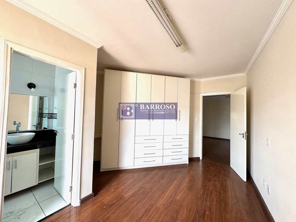 Apartamento em Serra Negra, no bairro Centro