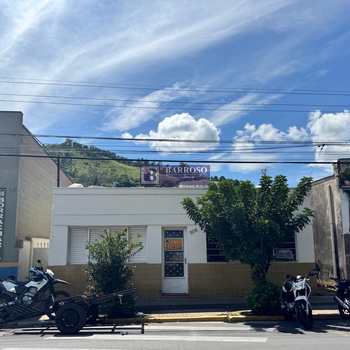 Casa Comercial em Serra Negra, bairro Palmeiras