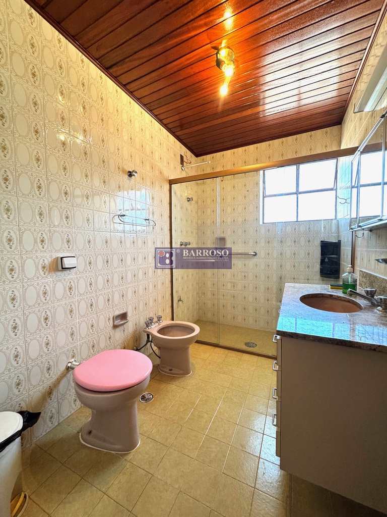 Casa em Serra Negra, no bairro Jardim Yara