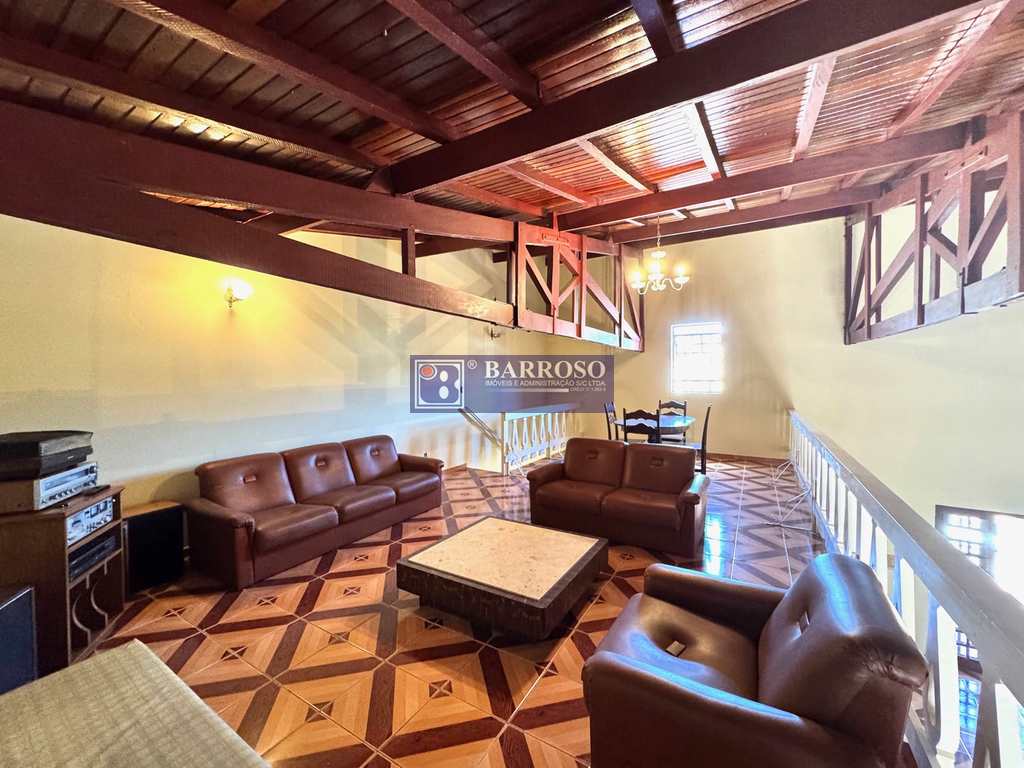Casa em Serra Negra, no bairro Jardim Yara