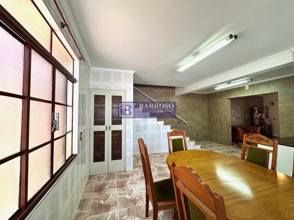 Casa em Serra Negra, no bairro Jardim Yara