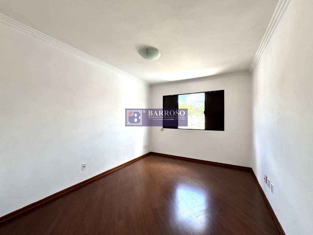Apartamento em Serra Negra, no bairro Centro
