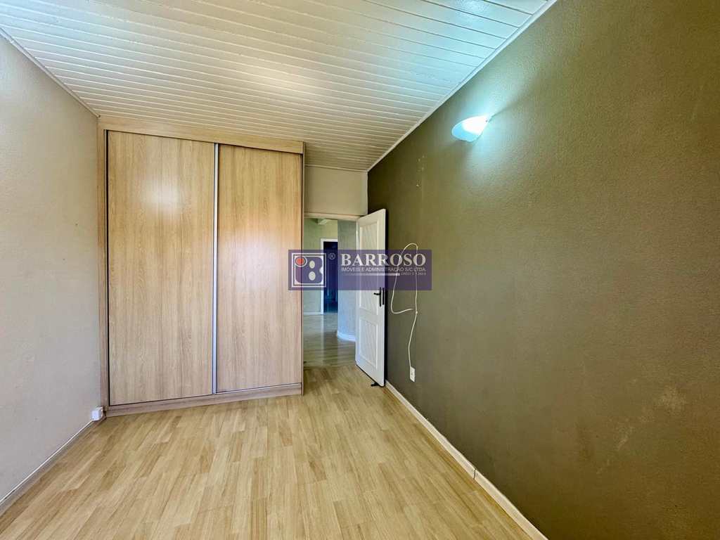 Casa em Serra Negra, no bairro das Palmeiras