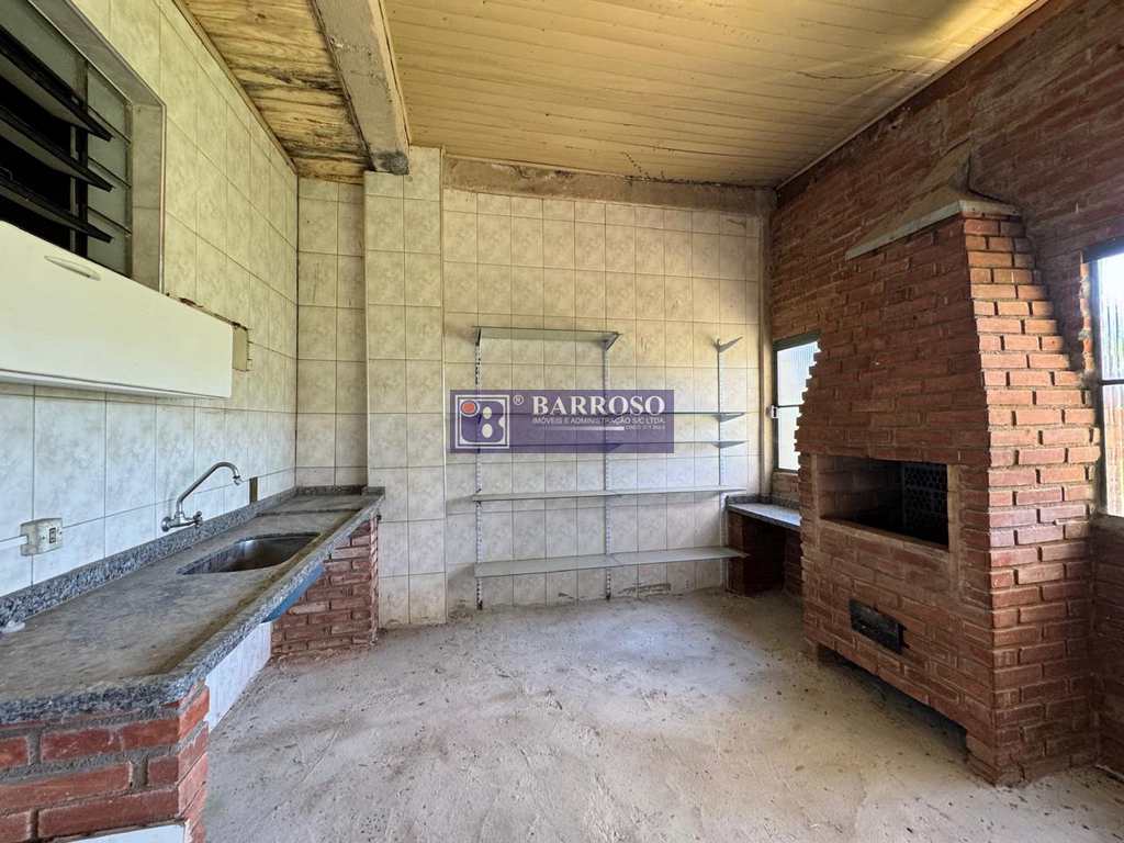 Casa em Serra Negra, no bairro das Palmeiras