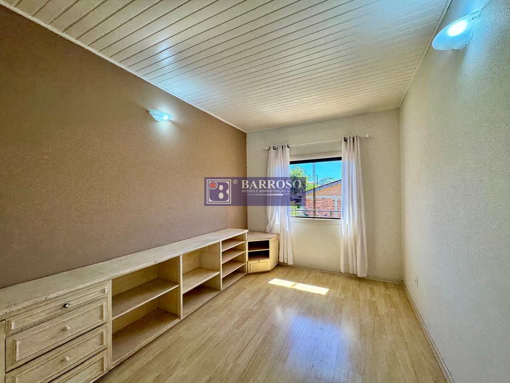 Casa em Serra Negra, no bairro das Palmeiras