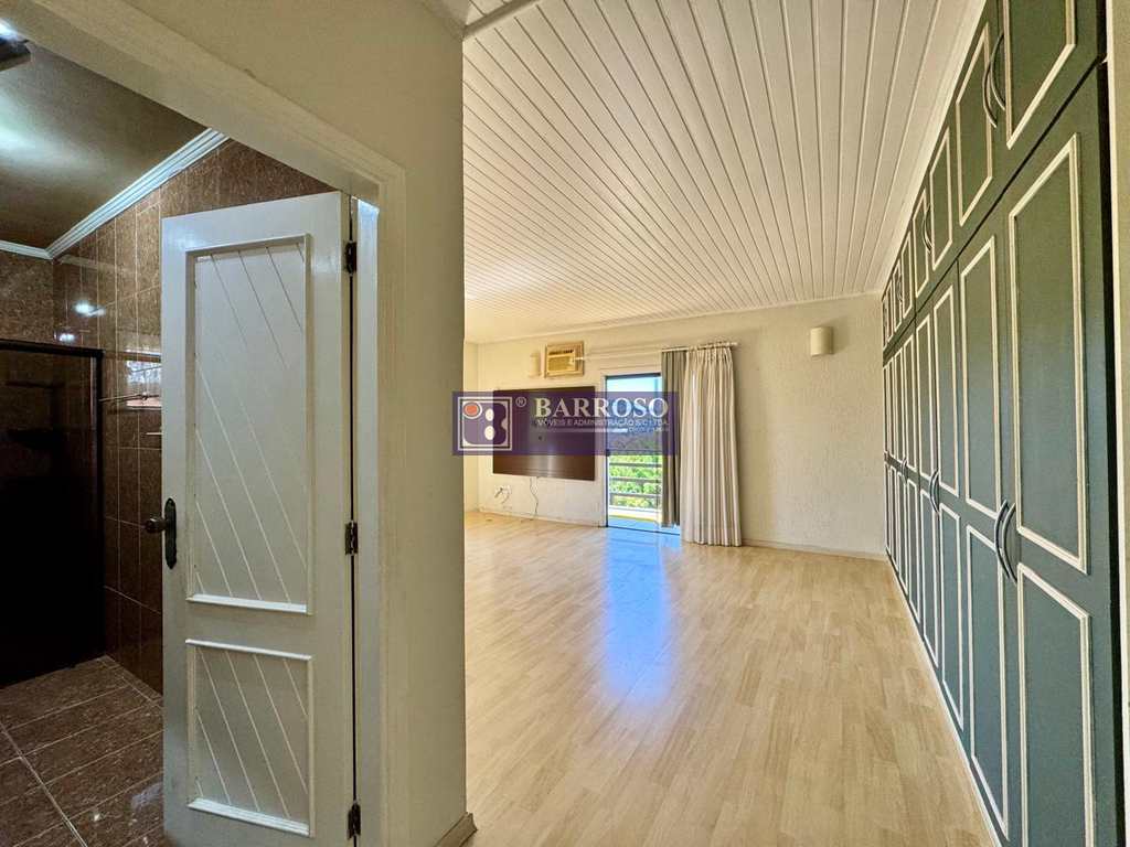 Casa em Serra Negra, no bairro das Palmeiras