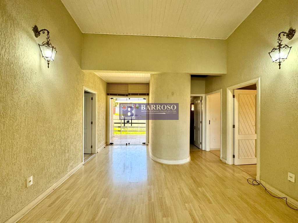 Casa em Serra Negra, no bairro das Palmeiras
