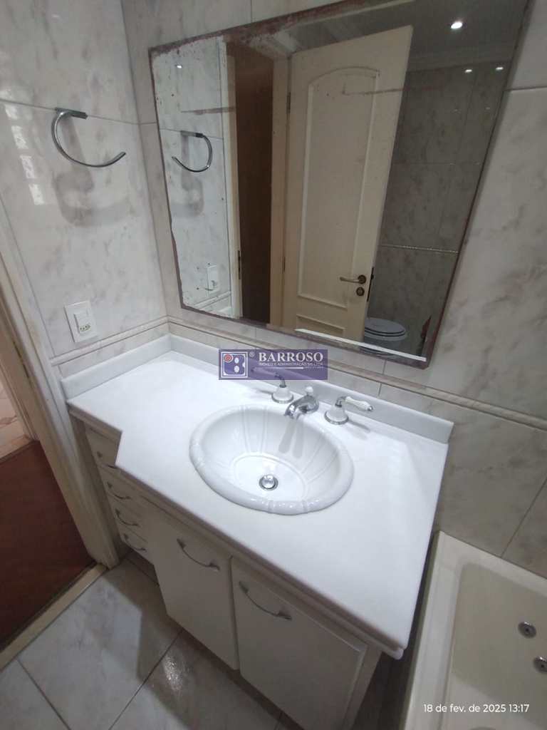 Apartamento em Serra Negra, no bairro Centro