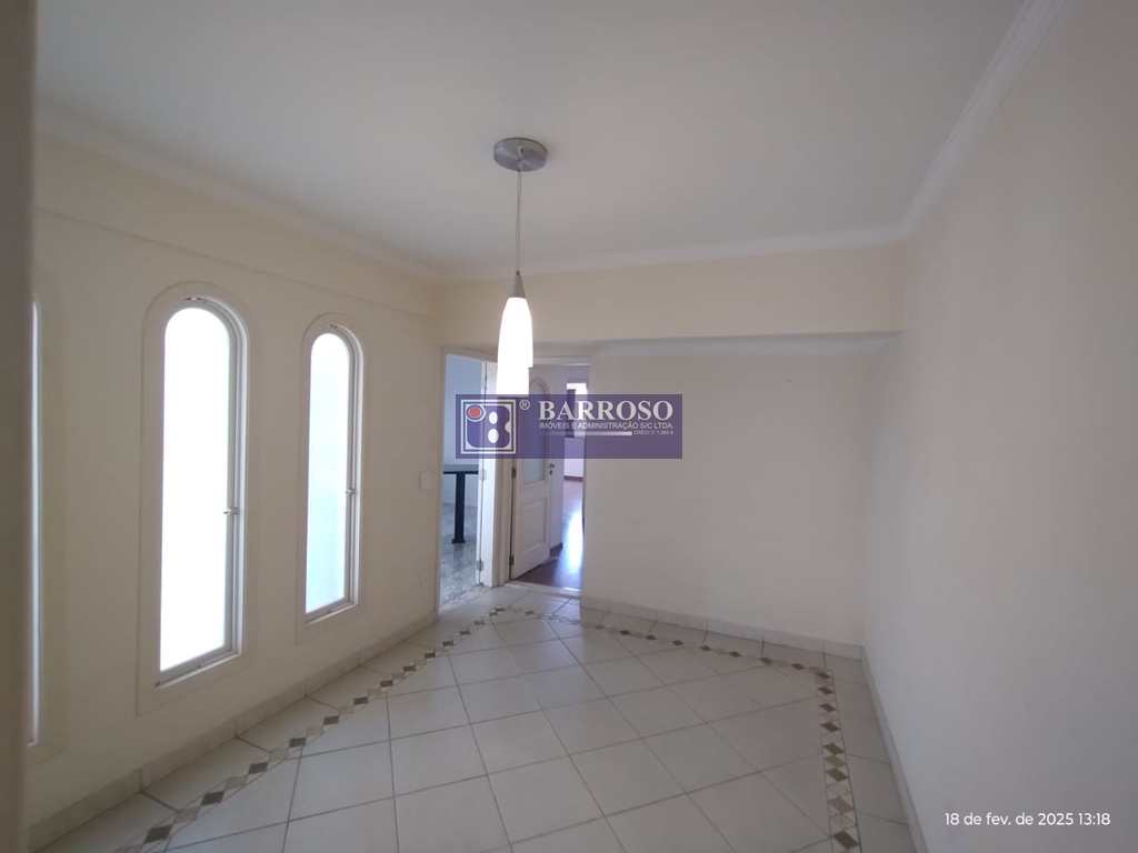 Apartamento em Serra Negra, no bairro Centro