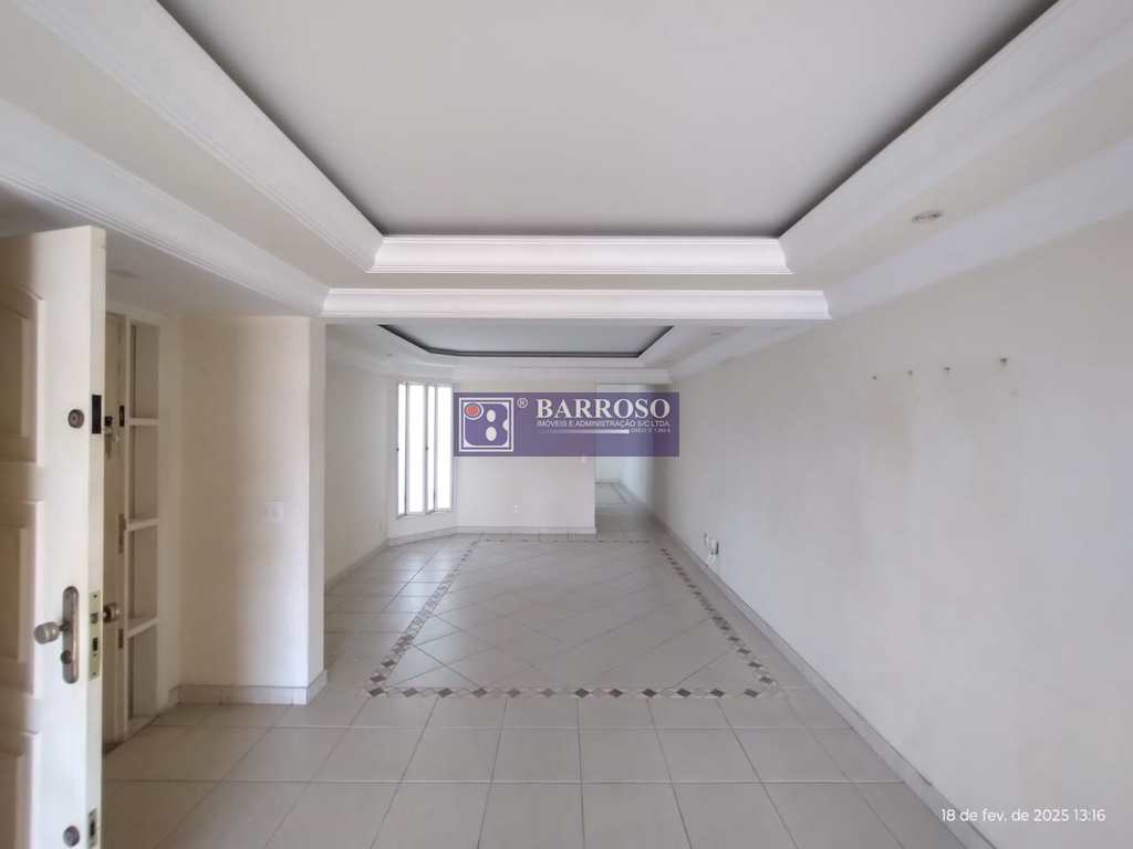 Apartamento em Serra Negra, no bairro Centro