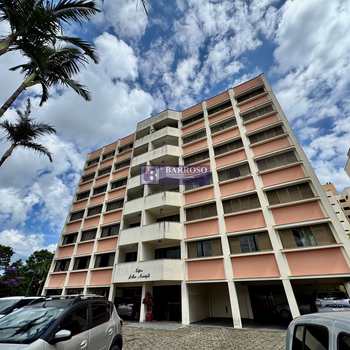 Apartamento em Serra Negra, bairro Centro