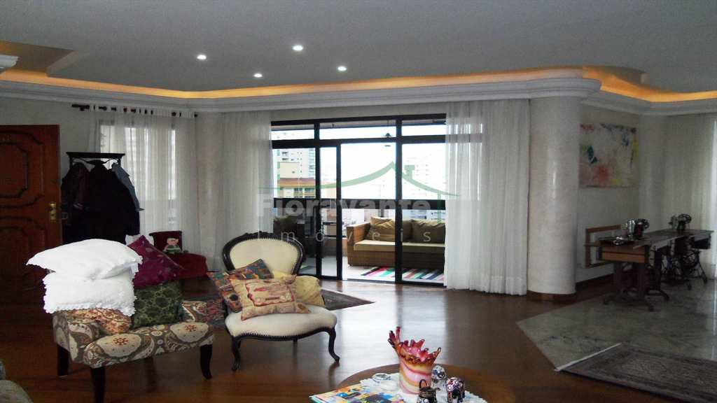 Apartamento em Santos, no bairro Boqueirão