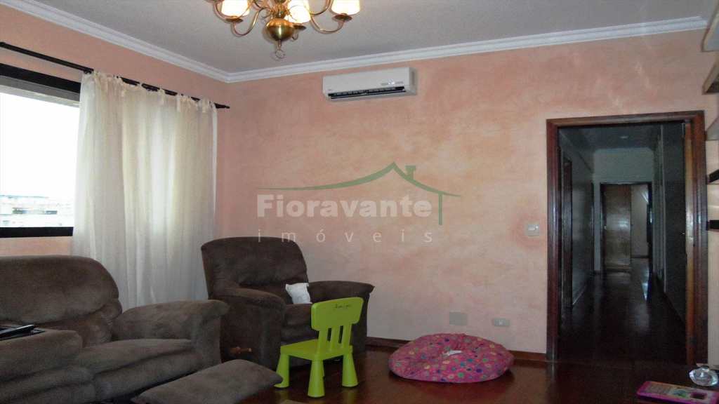 Apartamento em Santos, no bairro Boqueirão