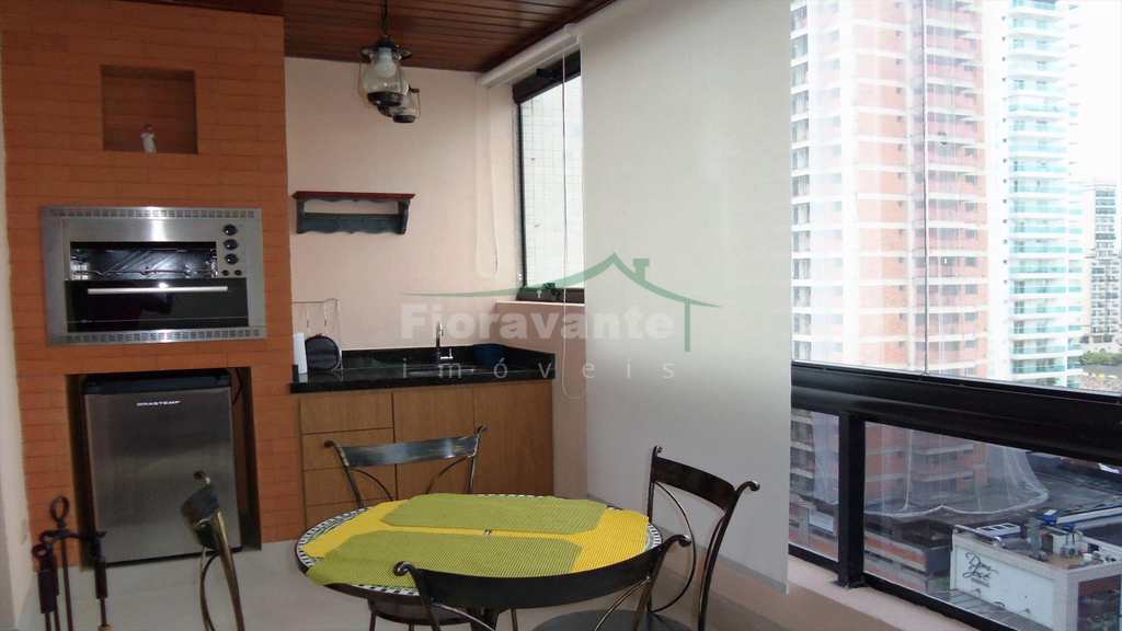 Apartamento em Santos, no bairro Boqueirão