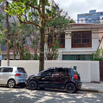 Sobrado em Santos, bairro Gonzaga