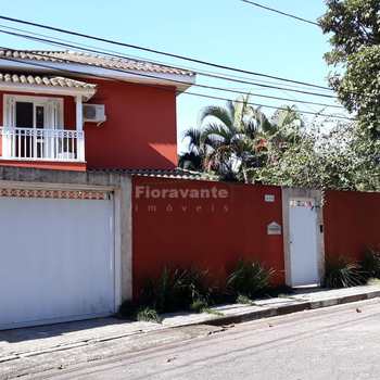 Casa em Santos, bairro Morro Nova Cintra