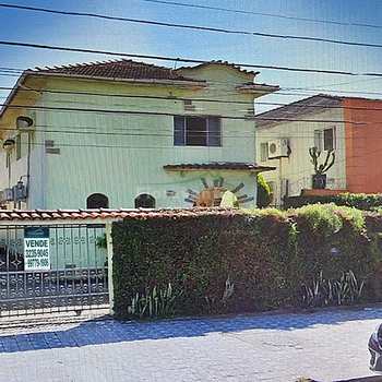 Sobrado em Santos, bairro Boqueirão