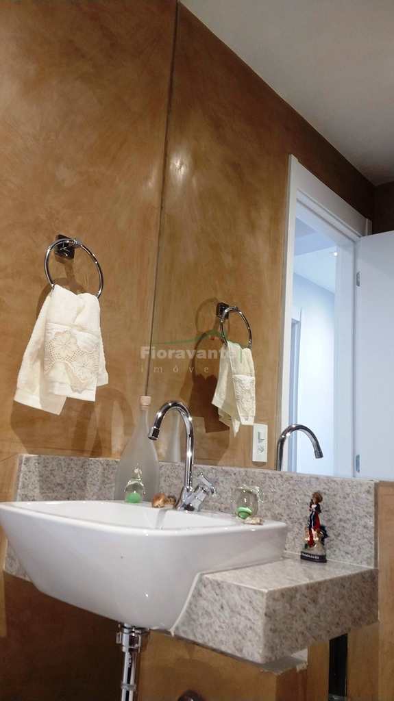 Apartamento em Santos, no bairro Vila Rica