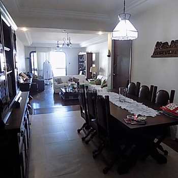 Apartamento em Santos, bairro Gonzaga