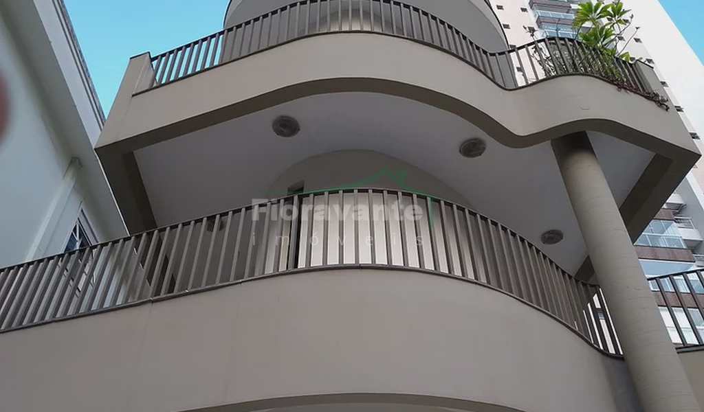 Casa em Santos, bairro Embaré