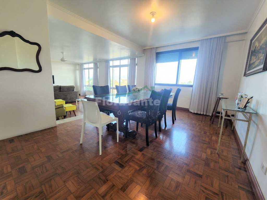 Apartamento em Santos, no bairro Boqueirão