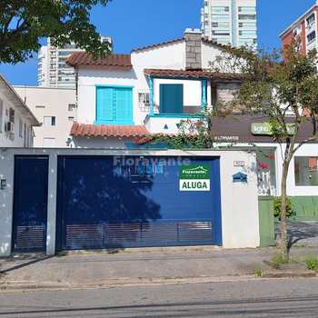 Sobrado Comercial em Santos, bairro Boqueirão