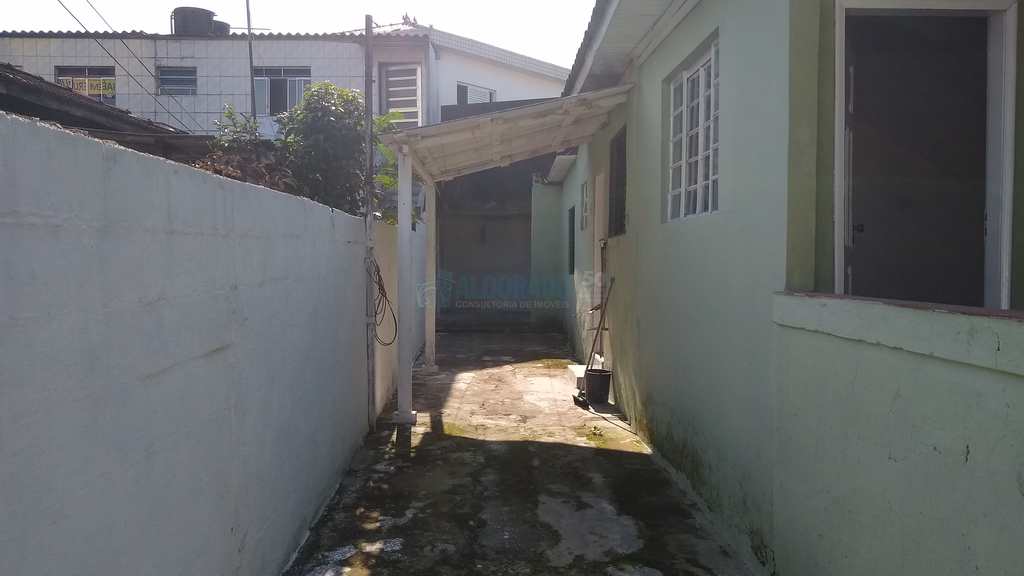 Casa em São Vicente, no bairro Planalto Bela Vista