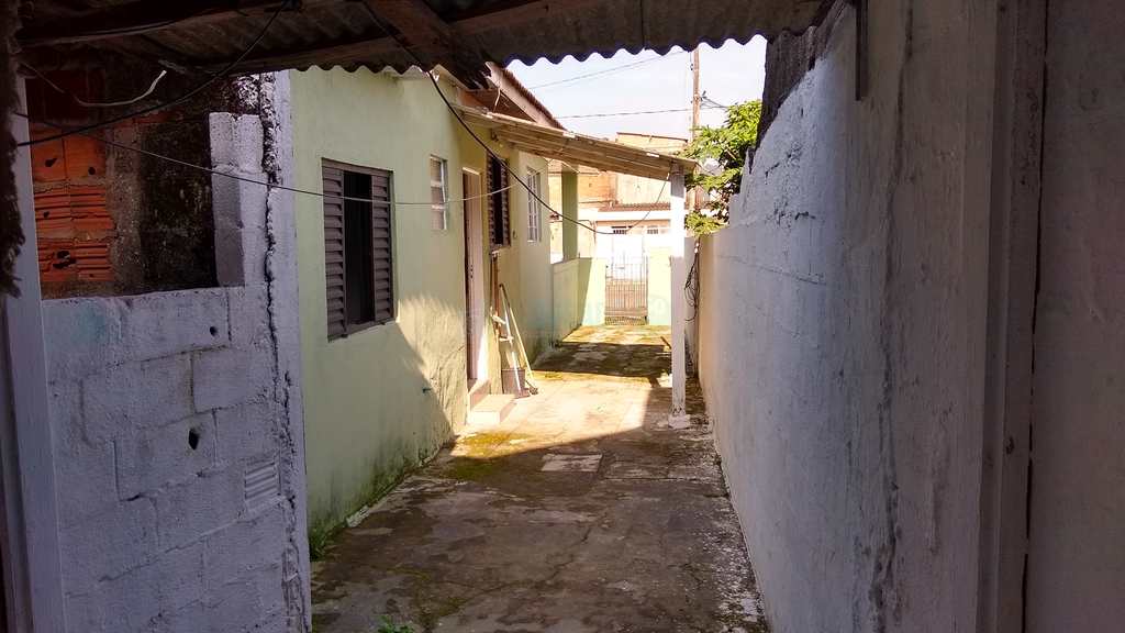 Casa em São Vicente, no bairro Planalto Bela Vista