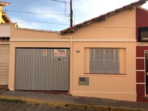 Casa, código 69 em Tatuí, bairro Centro