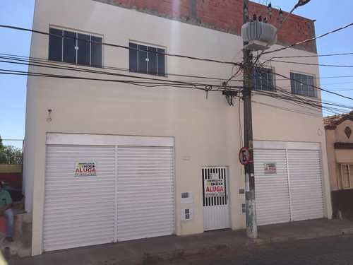 Salão, código 77 em Tatuí, bairro Centro