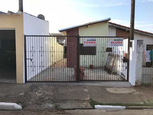 Casa, código 102 em Tatuí, bairro Centro