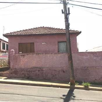 Casa em Tatuí, bairro Vila Santa Adelia