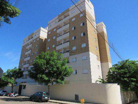 Apartamento, código 157 em Tatuí, bairro Centro