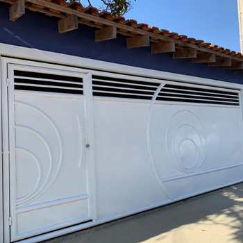 Casa em Tatuí, bairro Jardim Santa Cruz