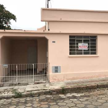 Casa em Tatuí, bairro Centro