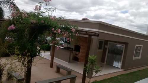 Apartamento, código 233 em Tatuí, bairro Vila São Lázaro