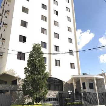 Apartamento em Tatuí, bairro Centro
