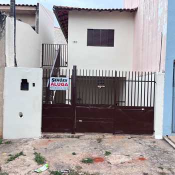 Casa em Tatuí, bairro Jardim Rosa Garcia