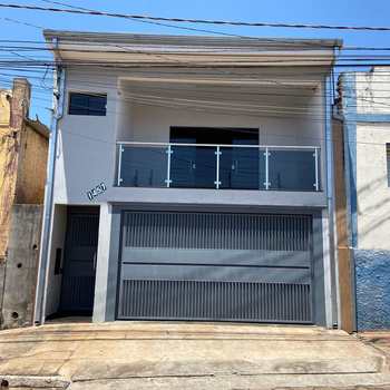 Casa em Tatuí, bairro Centro
