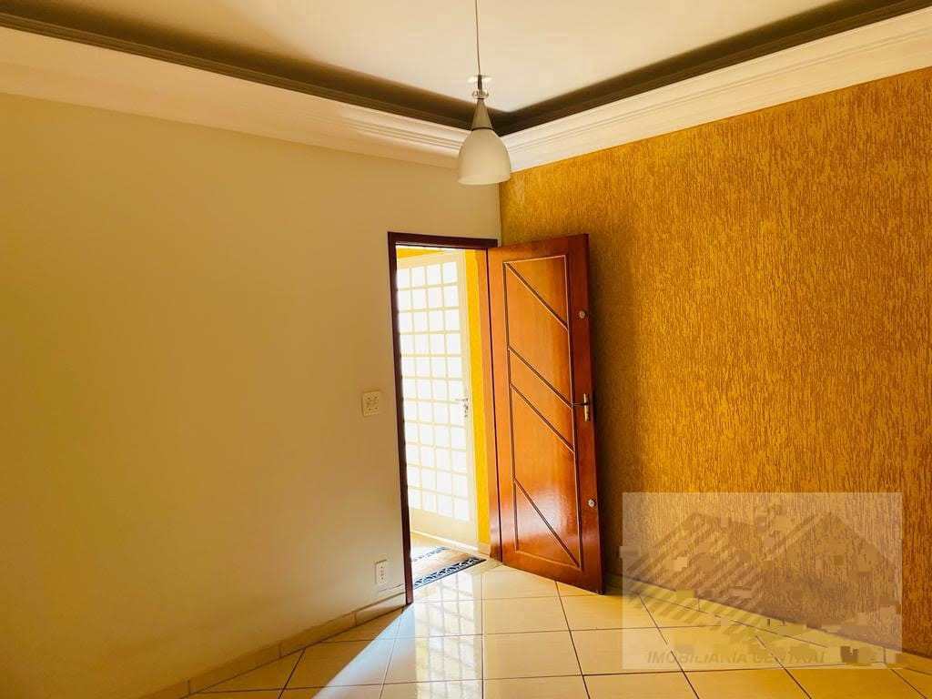 Casa em Tatuí, no bairro Jardim Fortunato Minghini