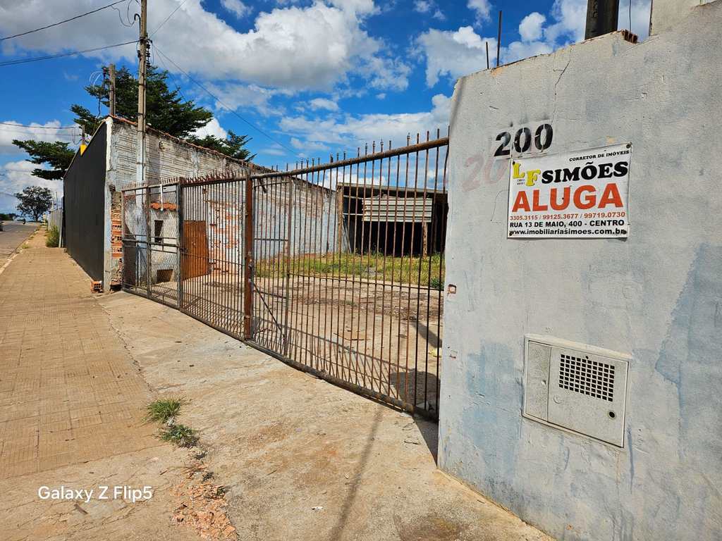 Terreno Comercial em Tatuí, no bairro Loteamento Amaro Padilha