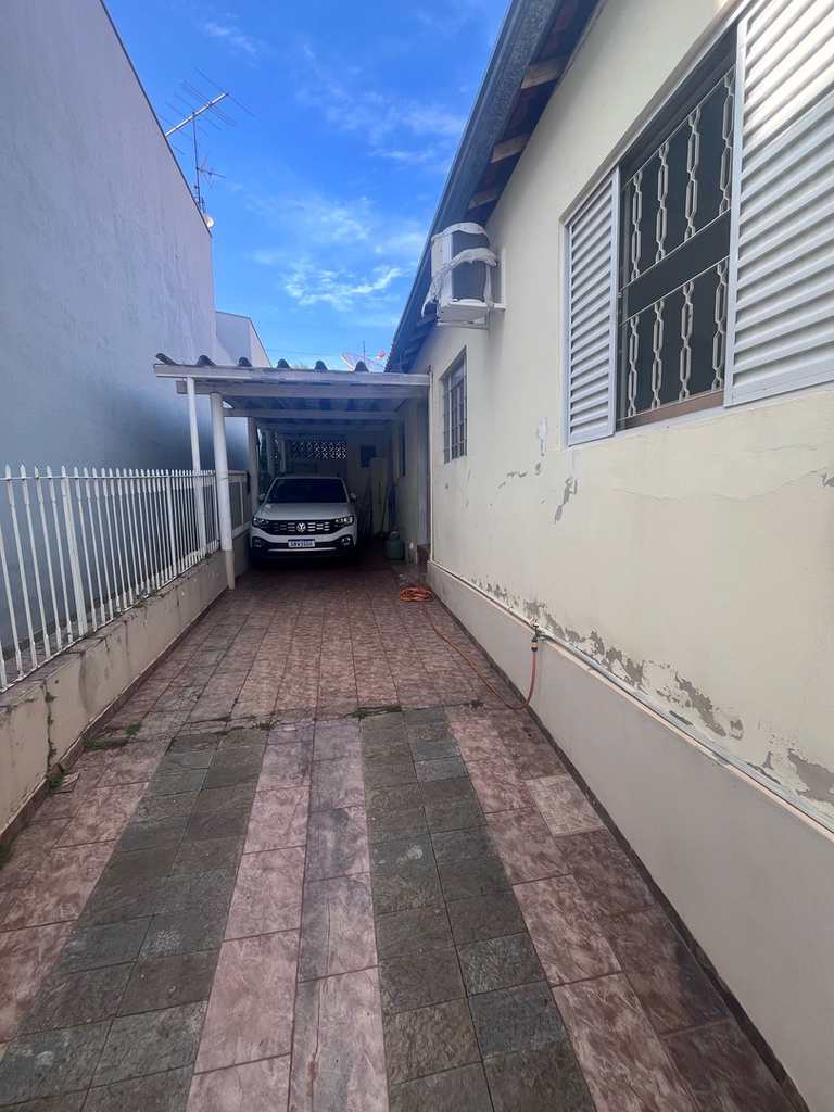 Casa em Tatuí, no bairro Vila São Manoel