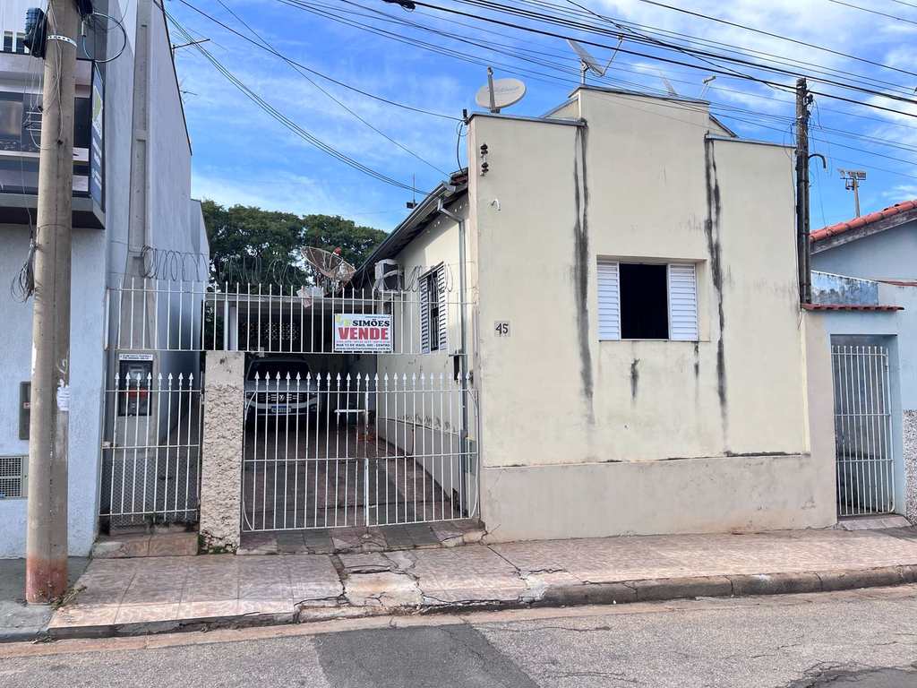 Casa em Tatuí, no bairro Vila São Manoel