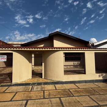 Casa em Tatuí, bairro Jardim Andrea Ville