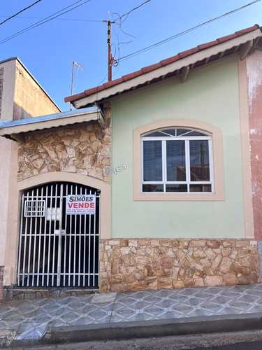 Casa, código 632 em Tatuí, bairro Vila Esperança